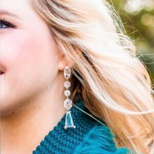 Kendra Scott Gracelynn Silver Glass Linear Earrings